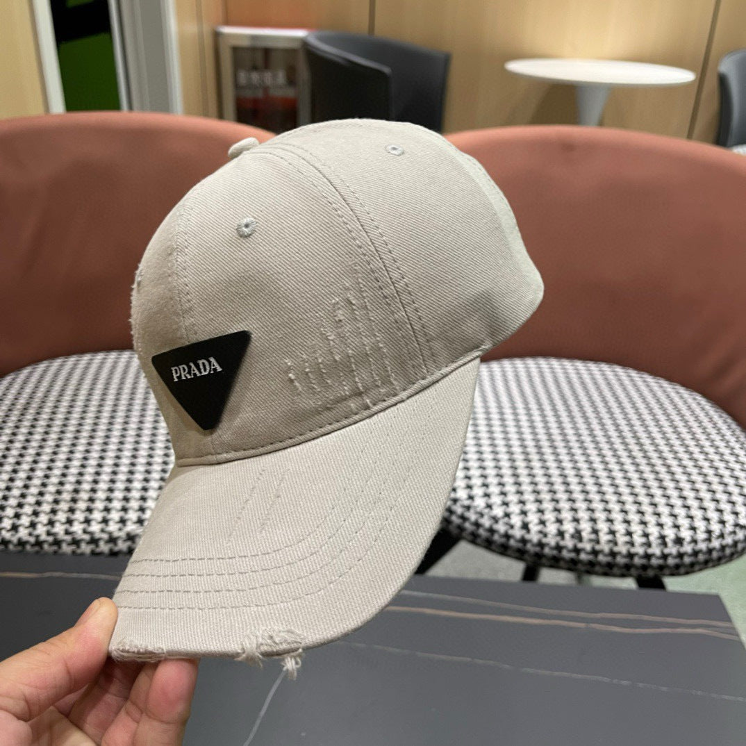CASQUETTE PRADA