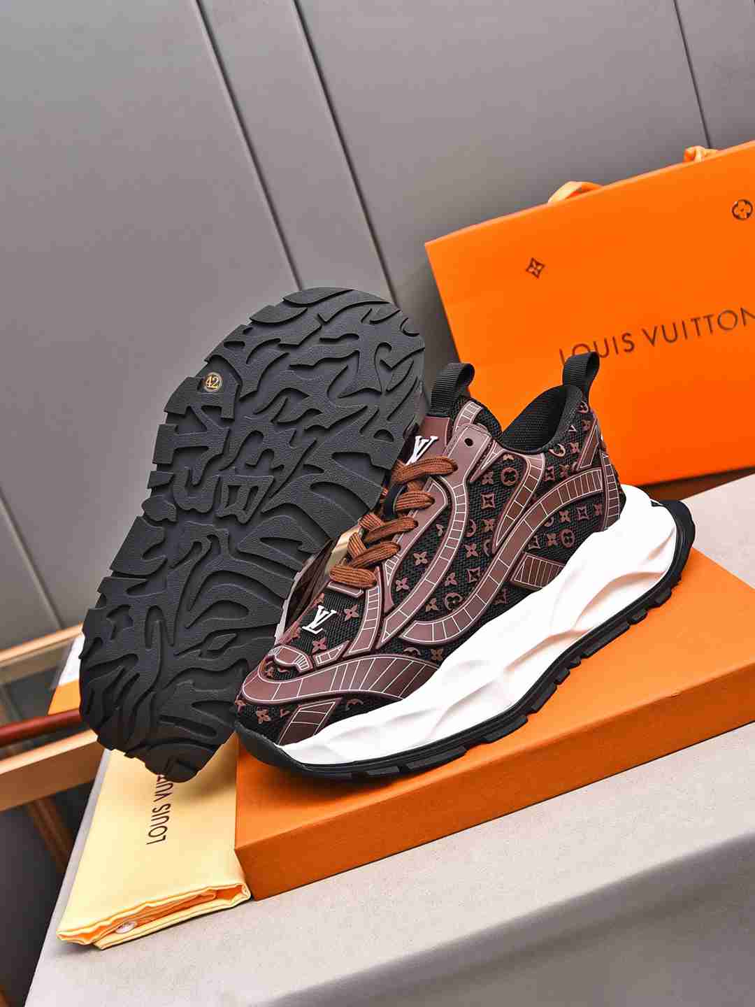 Sneaker LOUIS VUITTON MARRON