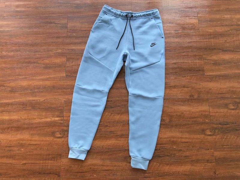 PANTALON NIKE TECH FLEECE x BLEU CLAIR