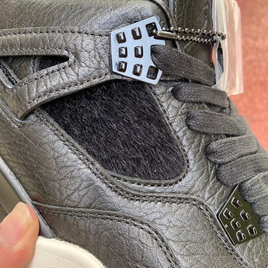 Air Jordan 4 RETRO BLACK PONEY HAIR