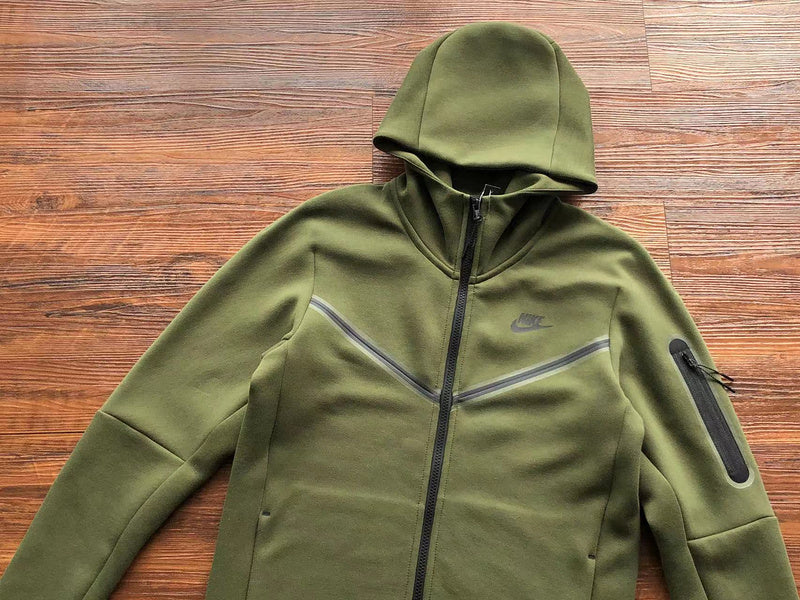 Sweat à capuche Nike Tech Fleece x Vert olive