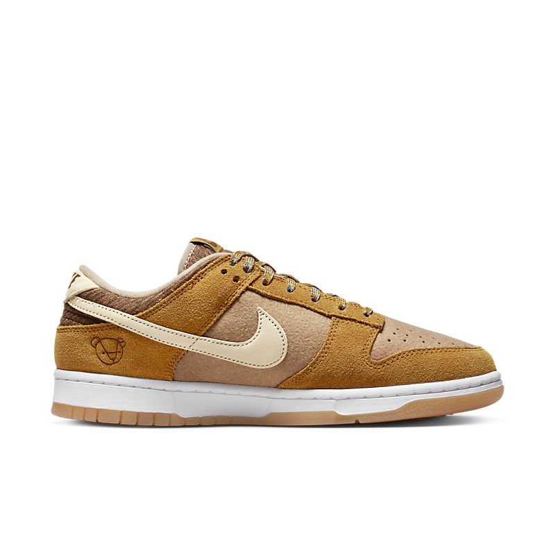 NIKE Dunk Low Teddy Bear praliné