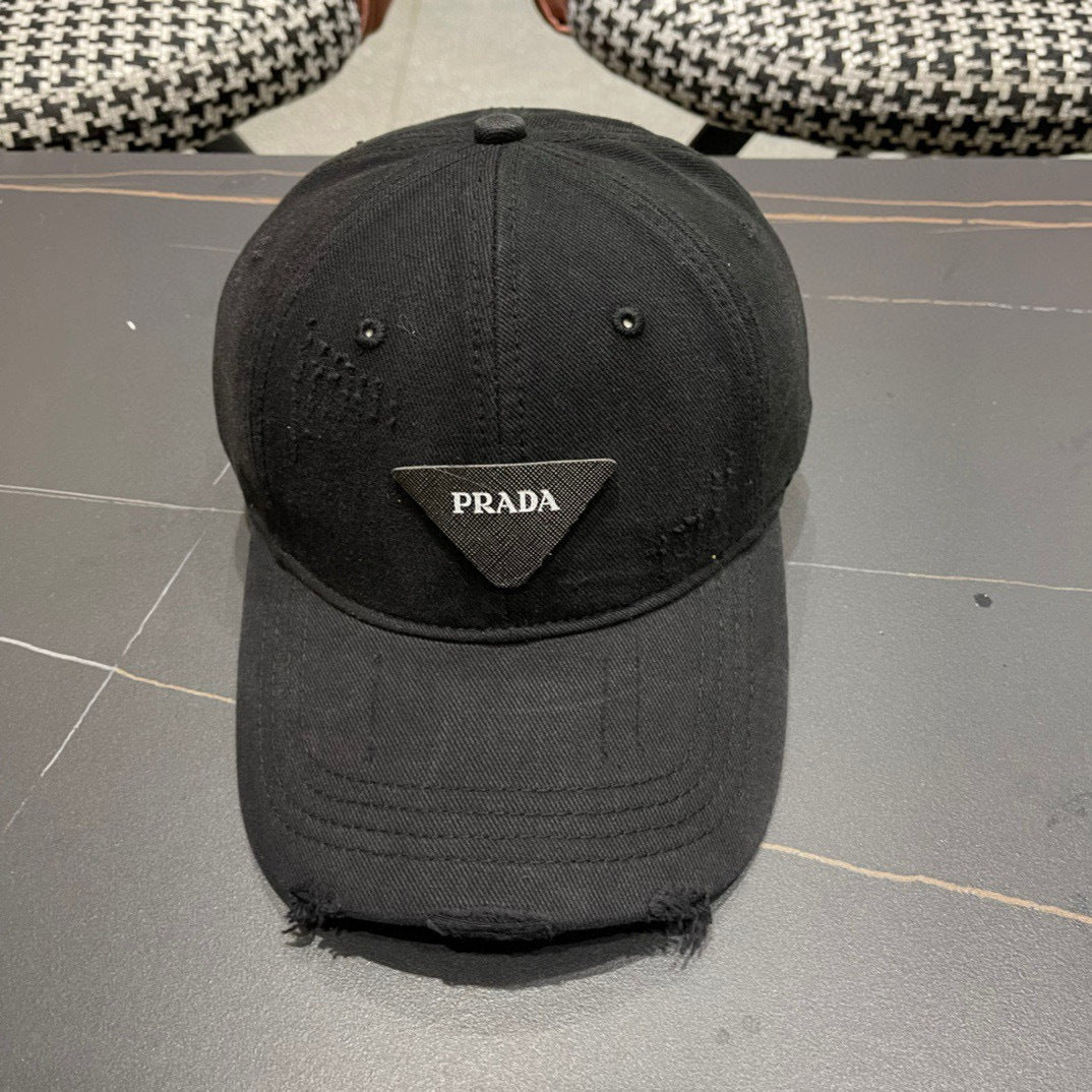 CASQUETTE PRADA