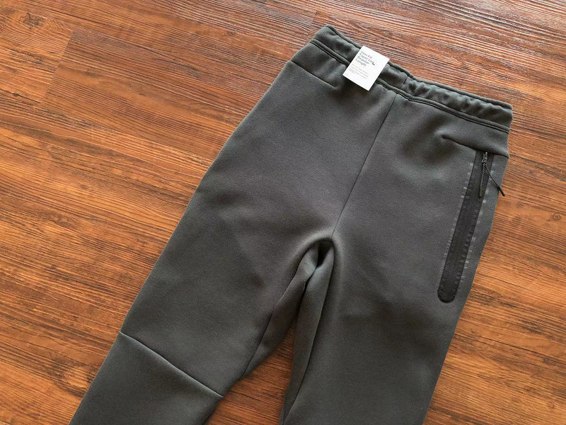 Pantalon Nike Tech Fleece x Noir/Gris Fumée foncé
