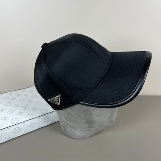 CASQUETTE PRADA