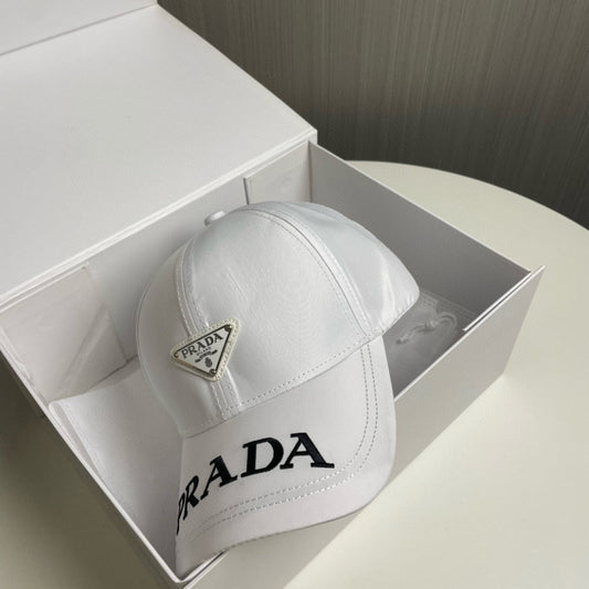 CASQUETTE PRADA