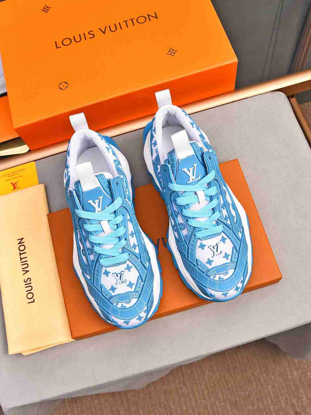 Sneaker LOUIS VUITTON BLANC BLEU