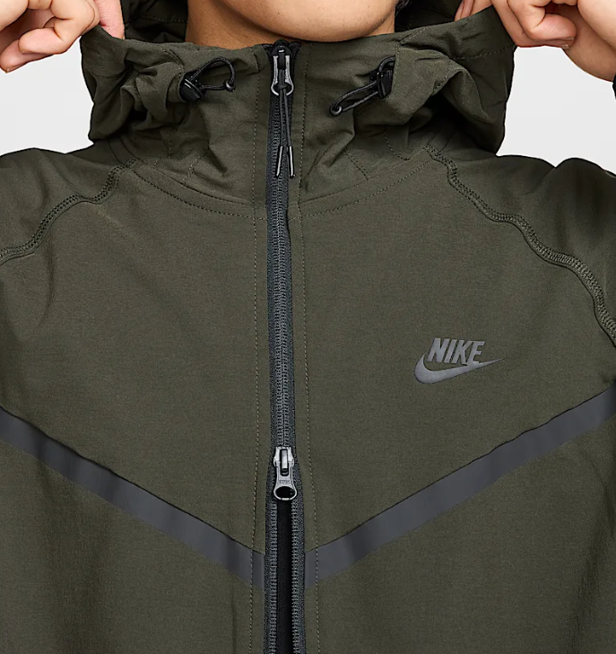 Sweat à capuche Nike Tech Windrunner kaki