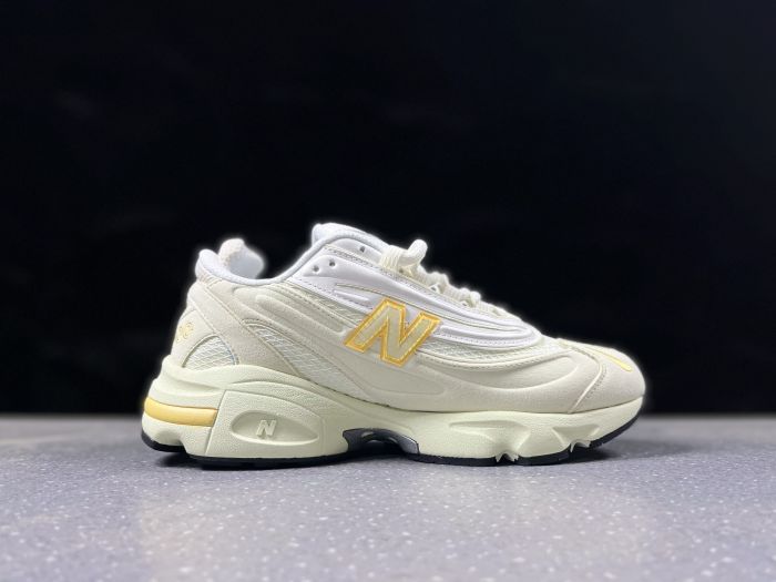 New Balance 1000FLM