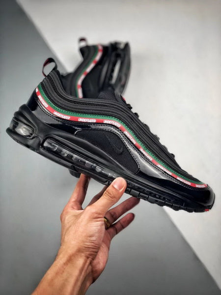 NIKE Air Max 97 UNDEFEATED