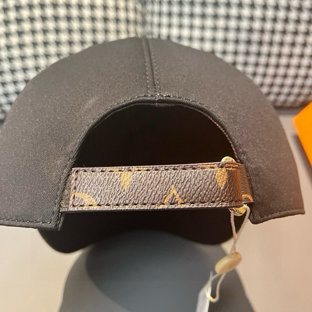 CASQUETTE LOUIS VUITTON