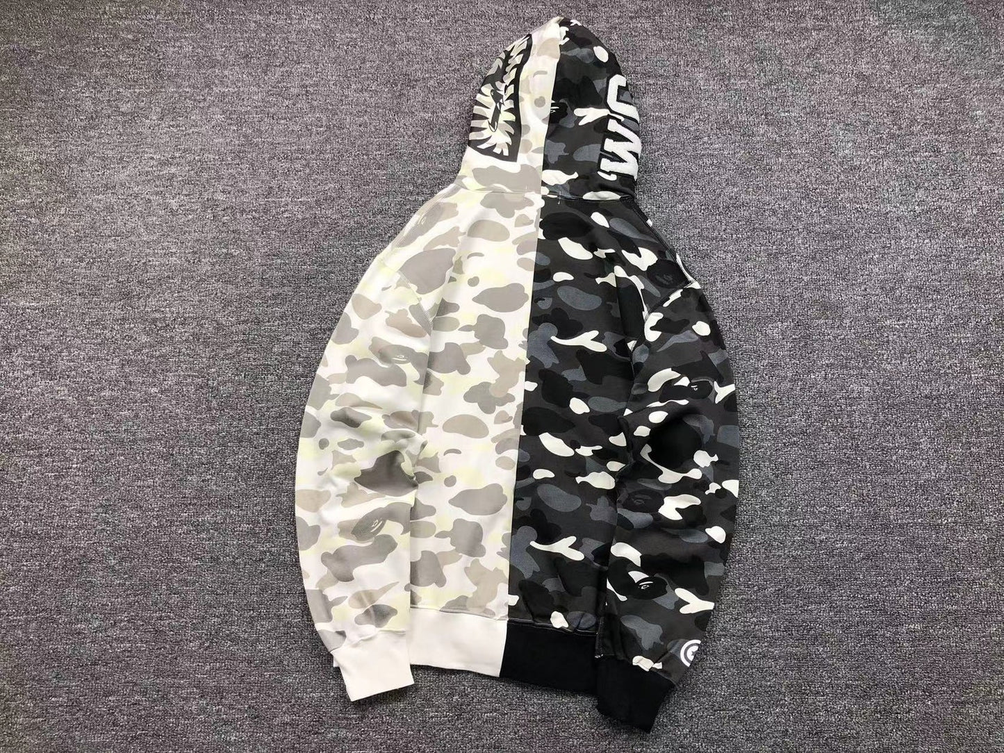 Sweat à capuche entièrement zippé BAPE CITY CAMO HALF SHARK BLANC/NOIR