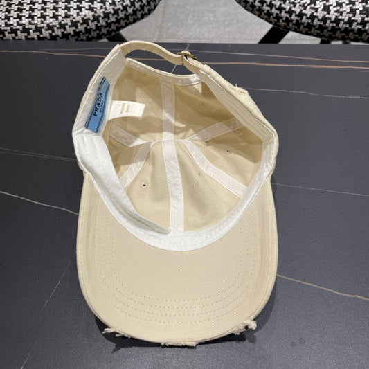 CASQUETTE PRADA