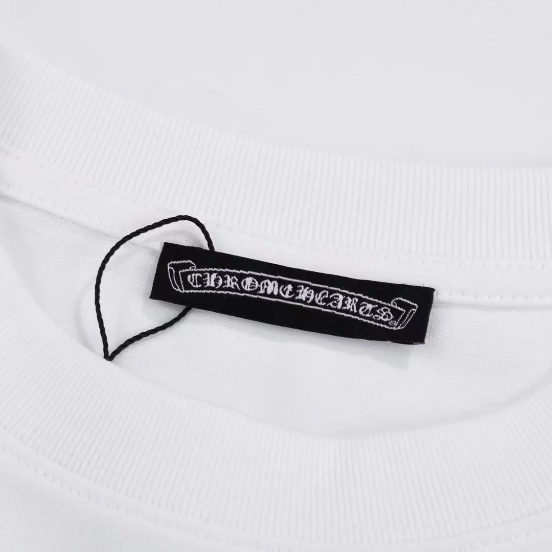 T-SHIRT BLANC AVEC LOGO CROIX DORÉE ET CHROME HEARTS