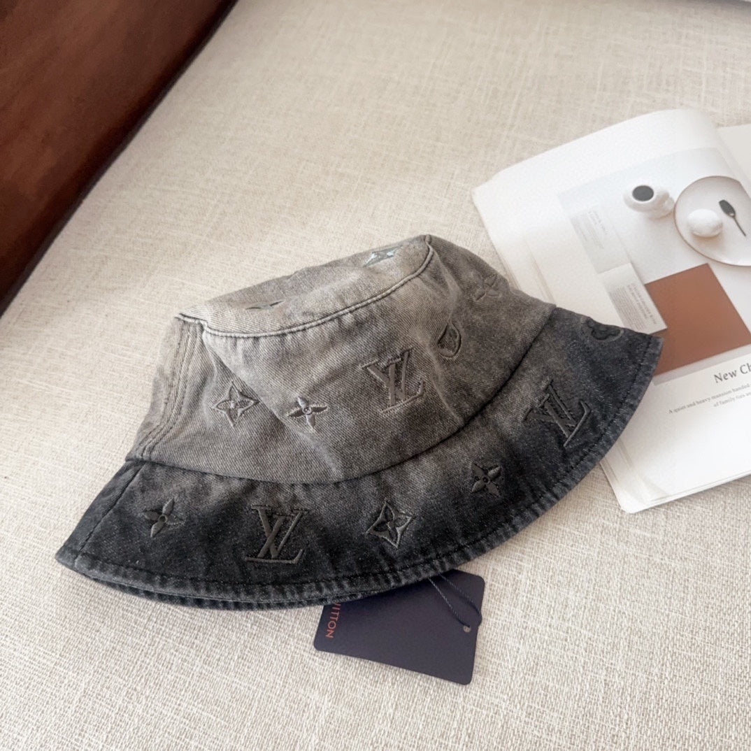 BOB LOUIS VUITTON