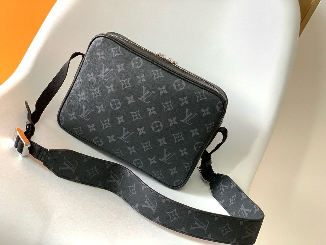 SACOCHE LOUIS VUITTON