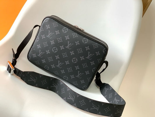SACOCHE LOUIS VUITTON