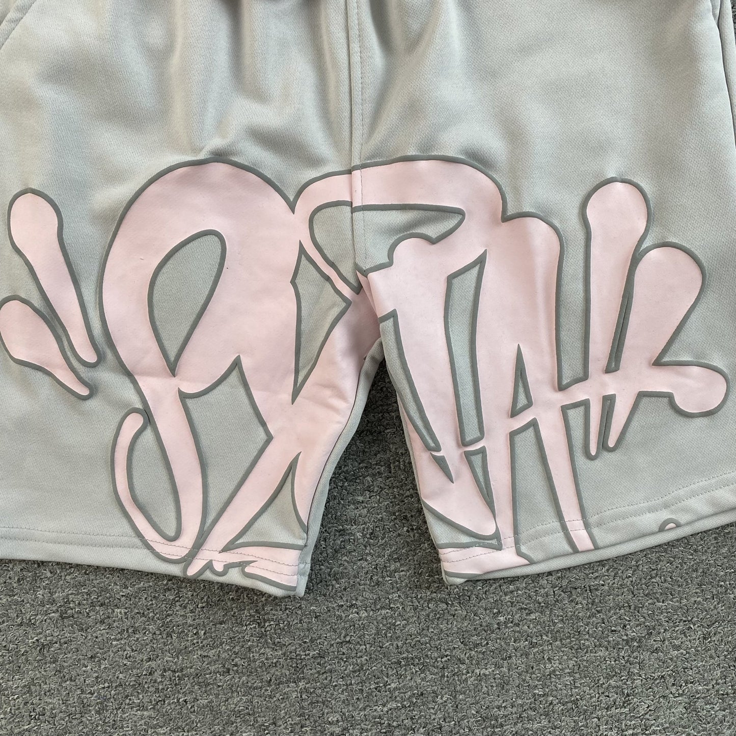 SHORT SYNA WORLD GRIS ROSE