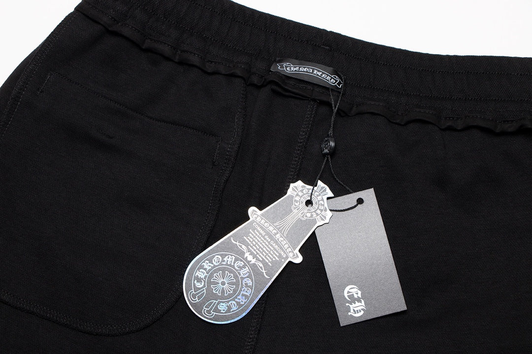SHORT CHROME HEARTS PAINT DRIP NOIR