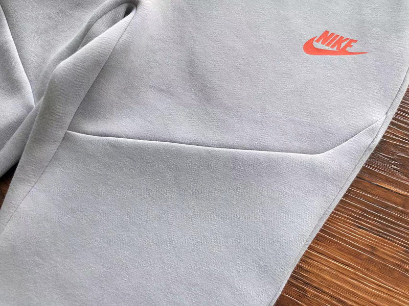 PANTALON NIKE TECH FLEECE x GRIS LOUP/AIGUE-MARINE/ORANGE