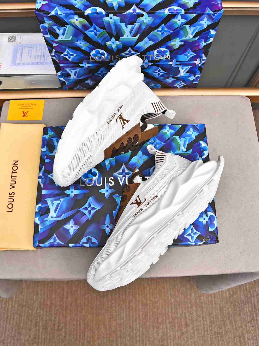Sneaker LOUIS VUITTON MARRON BLANC