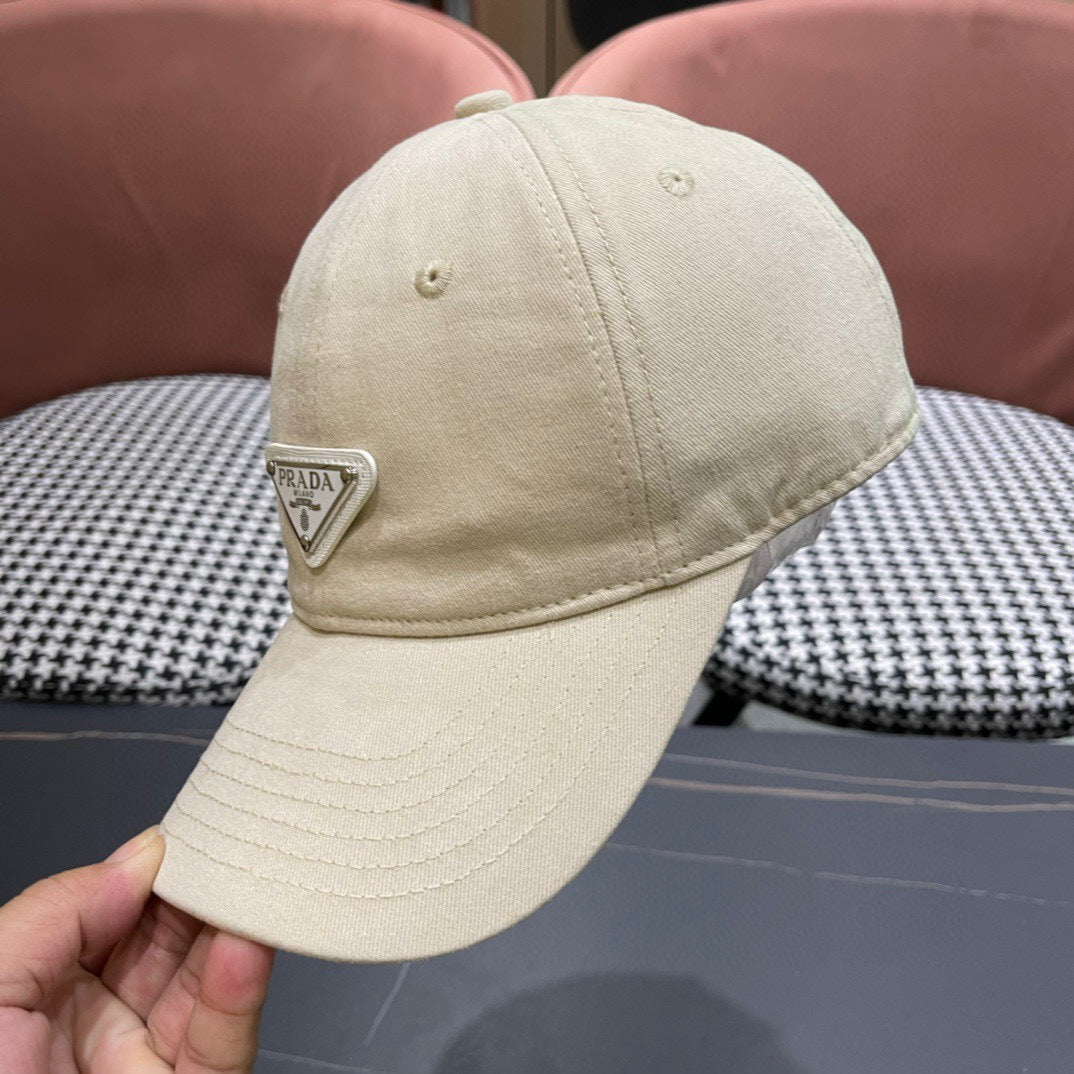 CASQUETTE PRADA