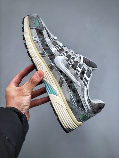NIKE P-6000