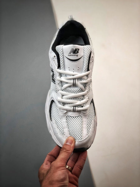 NEW BALANCE 530EWB