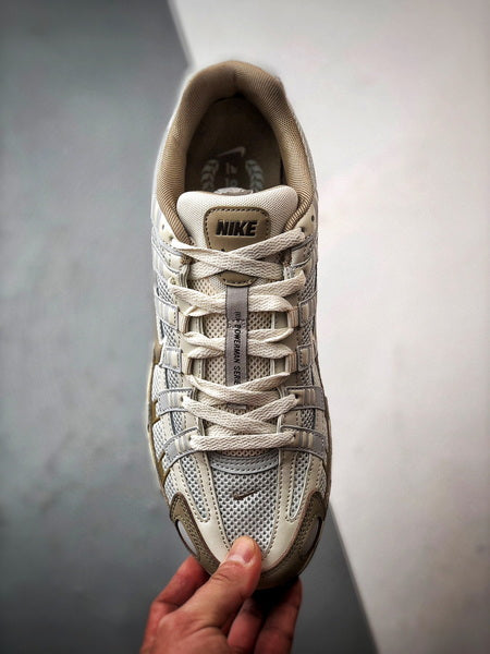NIKE P-6000