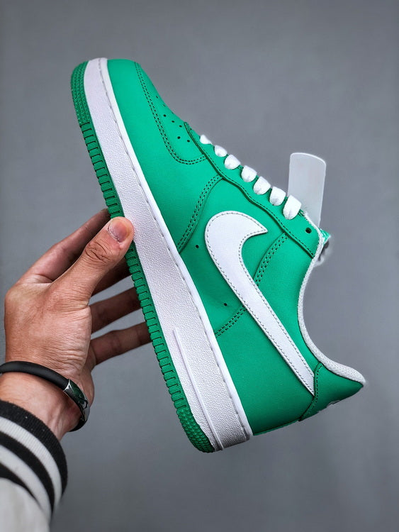 Nike Air Force 1 Low green