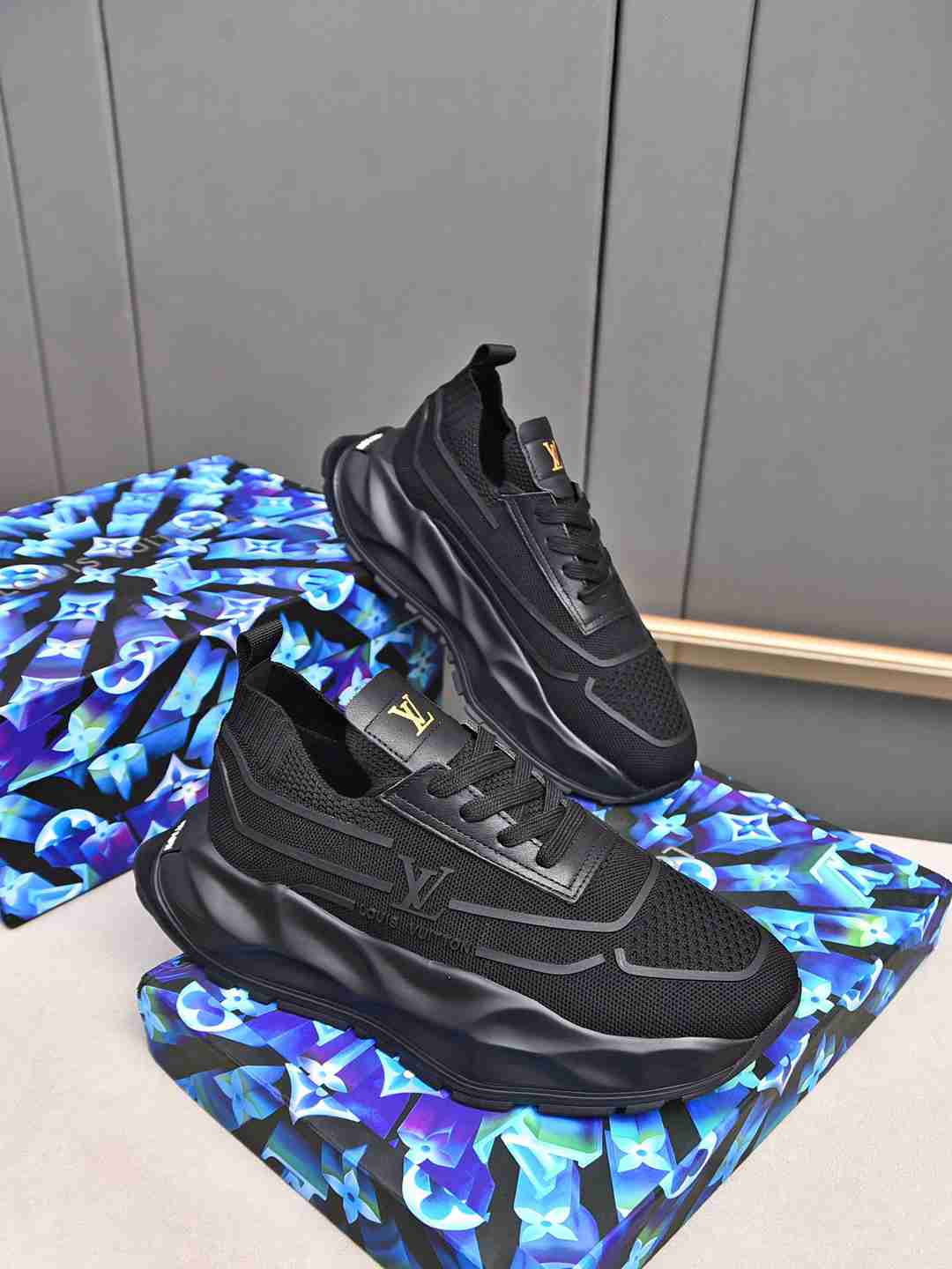 Sneaker LOUIS VUITTON NOIR