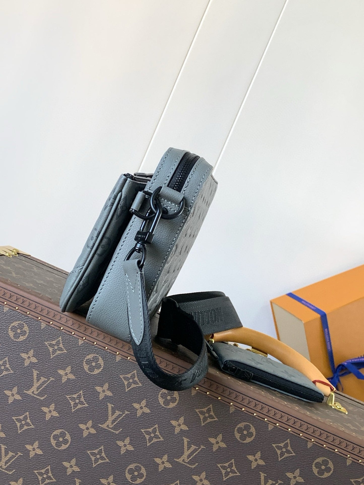 SACOCHE LOUIS VUITTON