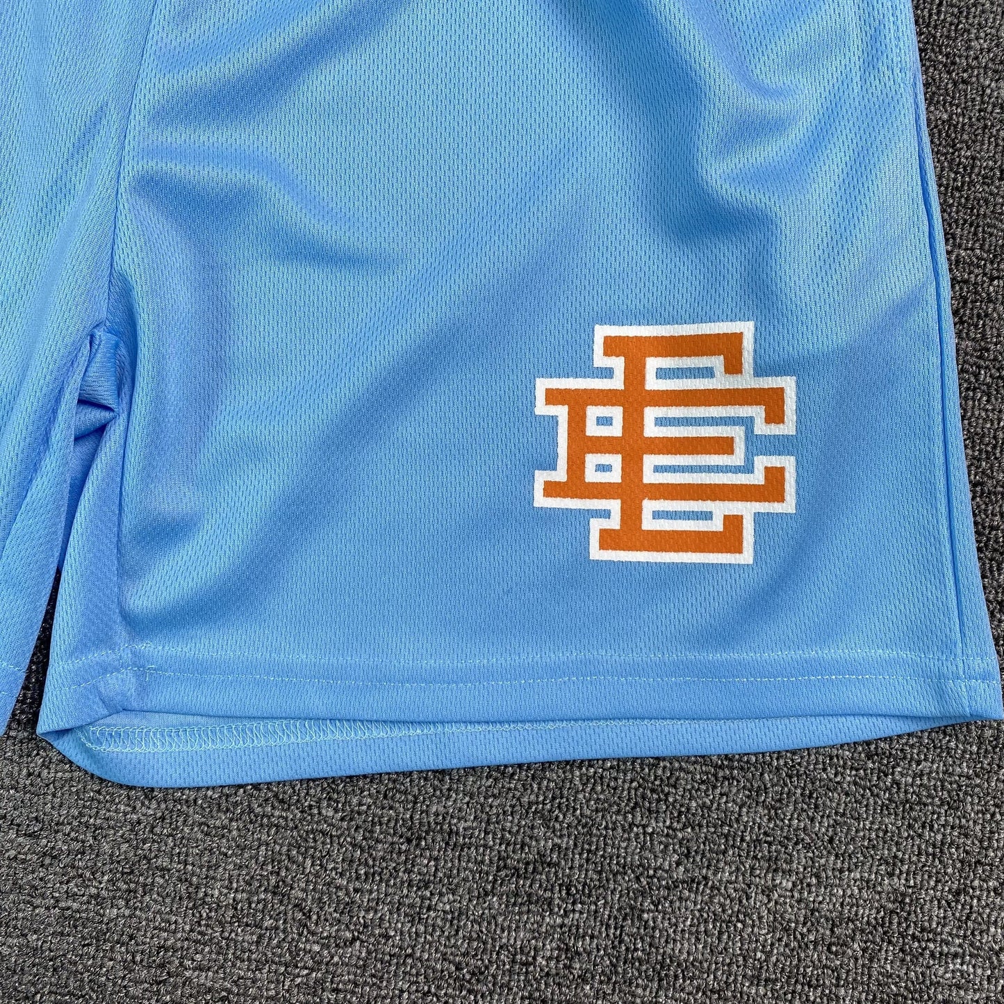 Short basique Eric Emanuel EE Bleu Caroline/Orange