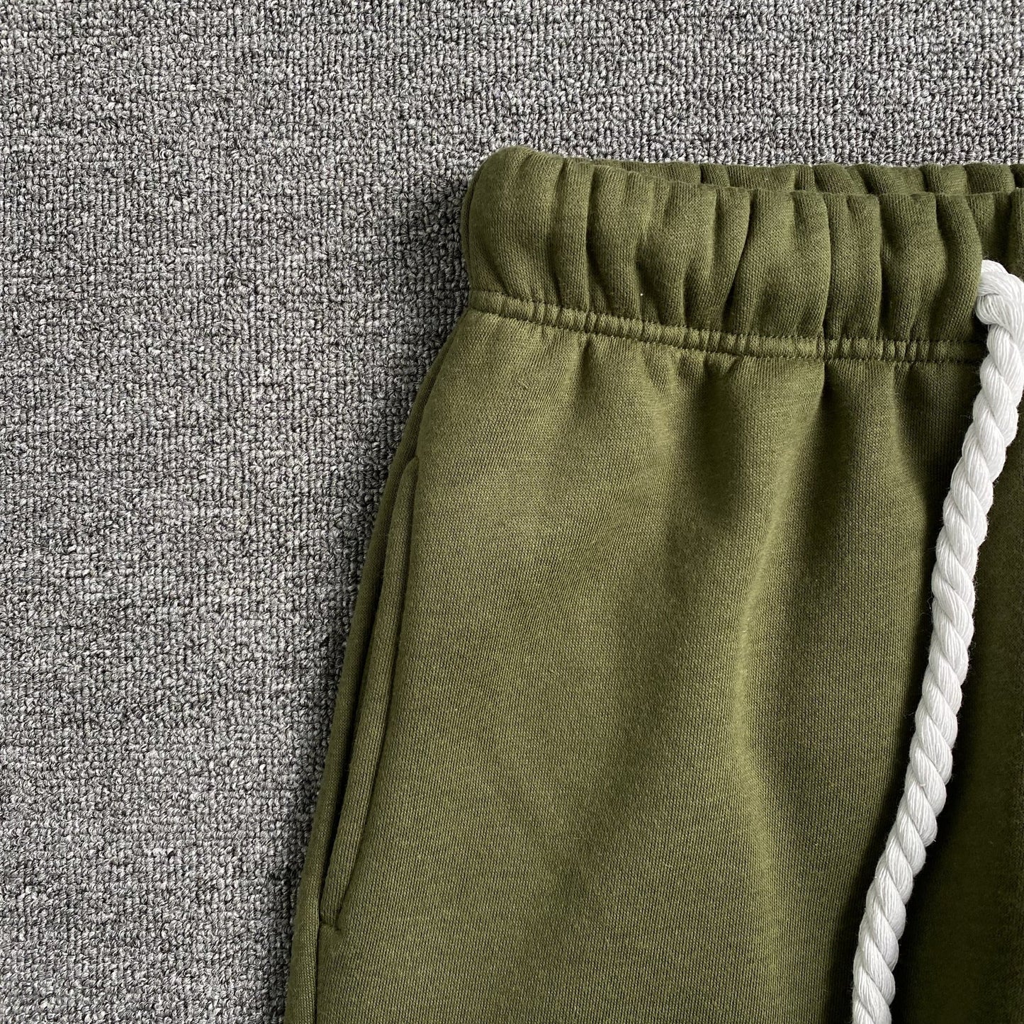 PANTALON DE SURVÊTEMENT SYNA WORLD AVEC LOGO SYNA SAGE