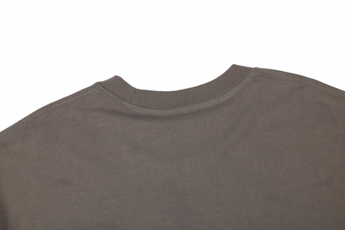 T-shirt avec logo Fear of God Essentials - Taupe