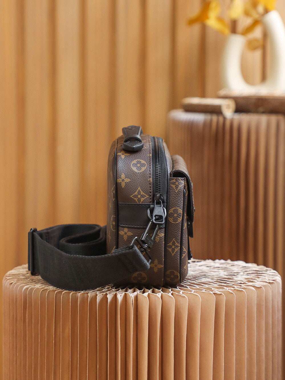 SACOCHE LOUIS VUITTON