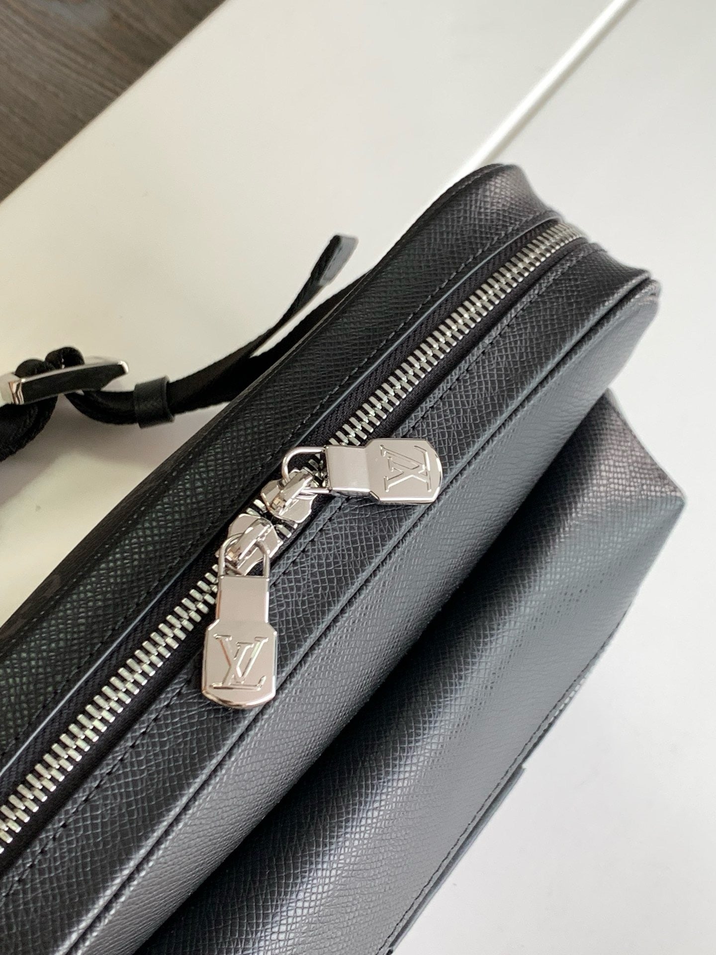 SACOCHE LOUIS VUITTON