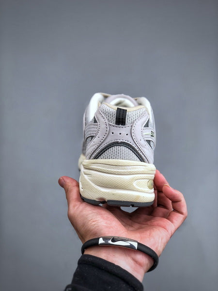 NEW BALANCE 530DG