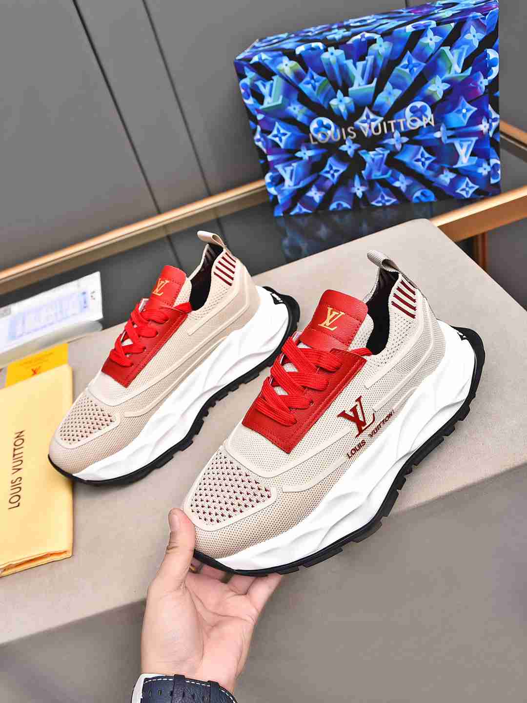 Sneaker LOUIS VUITTON BEIGE ROUGE