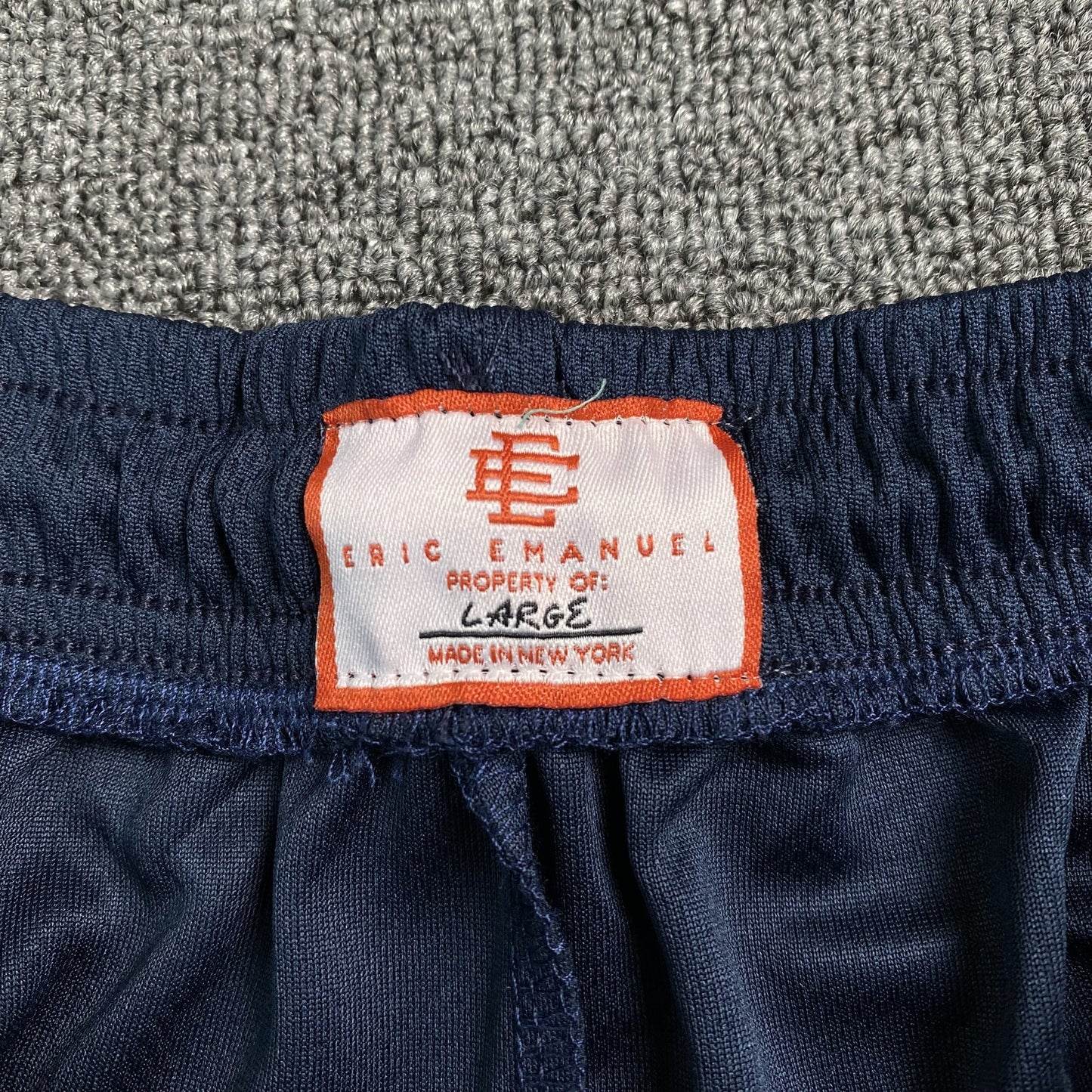 Short basique Eric Emanuel EE bleu marine/mauve/jaune
