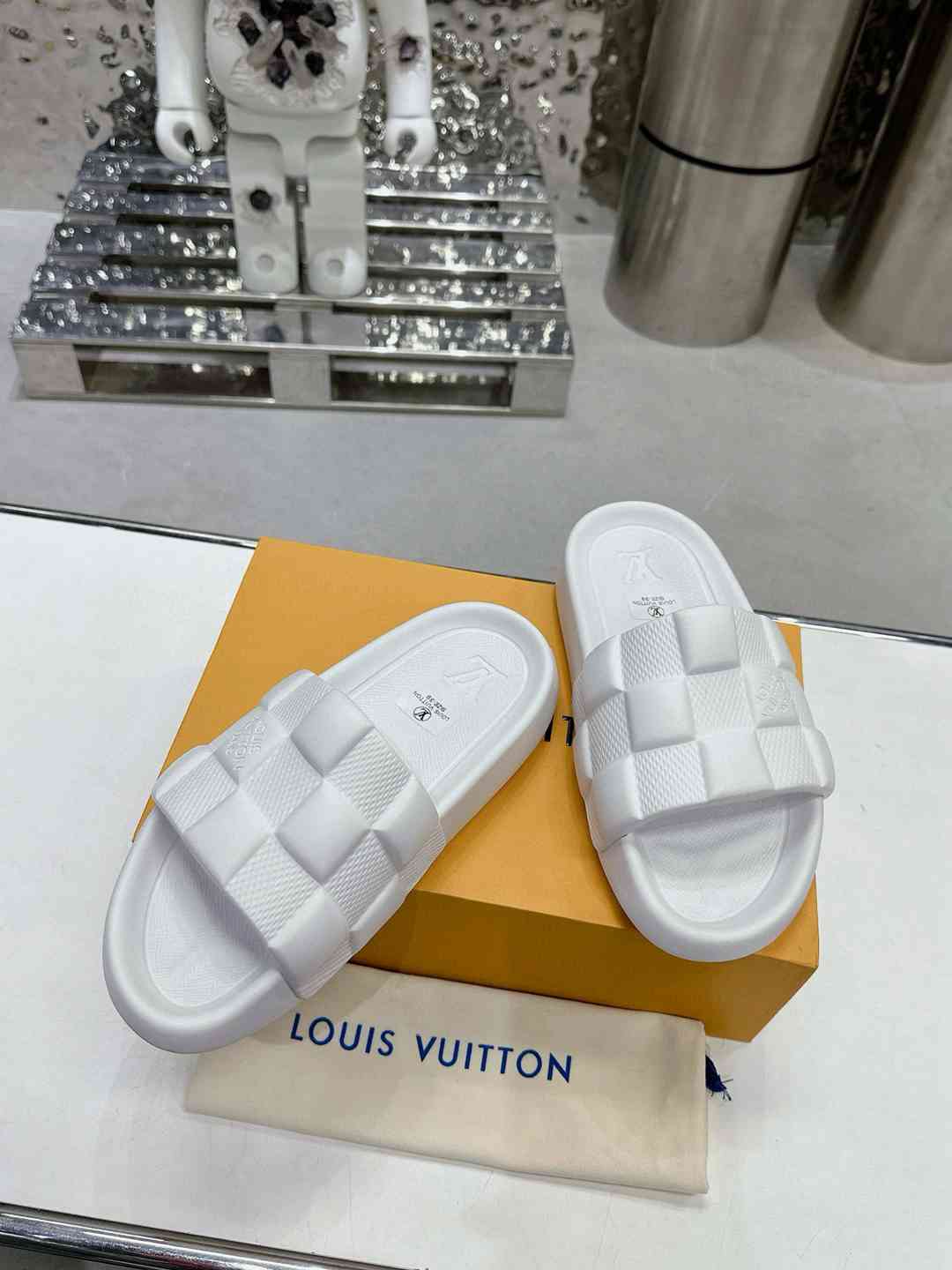 Claquette Louis Vuitton
