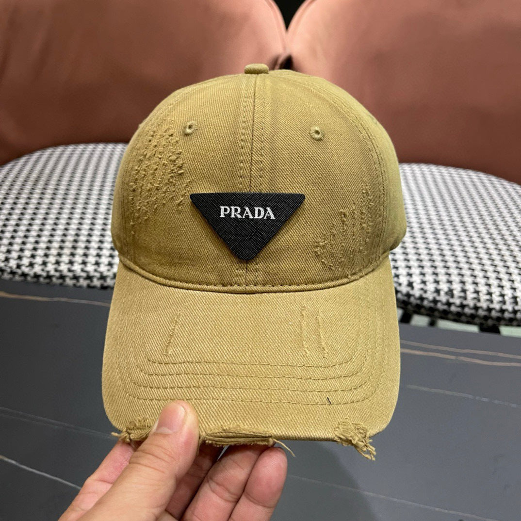CASQUETTE PRADA