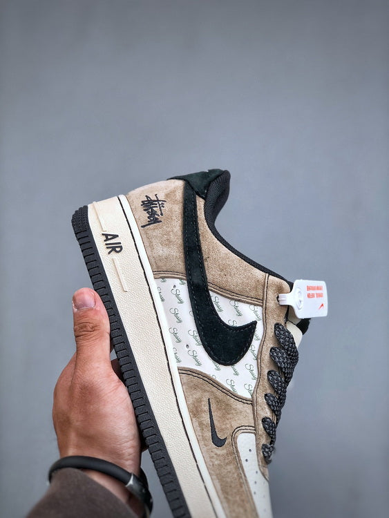 Nike Air Force 1 Low STUSSY