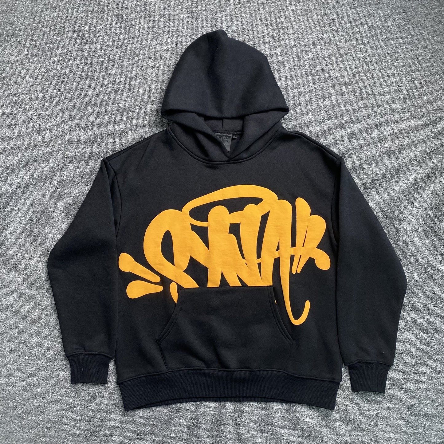 Sweat à capuche Syna World noir