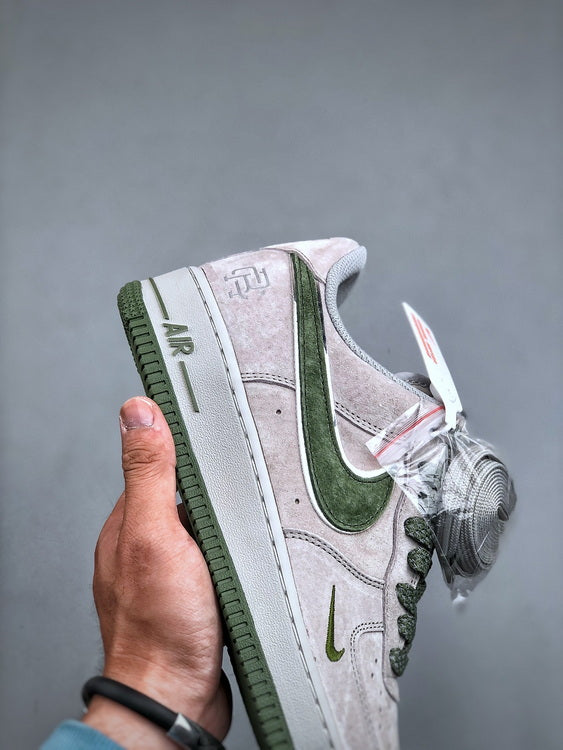 Nike Air Force 1 Low