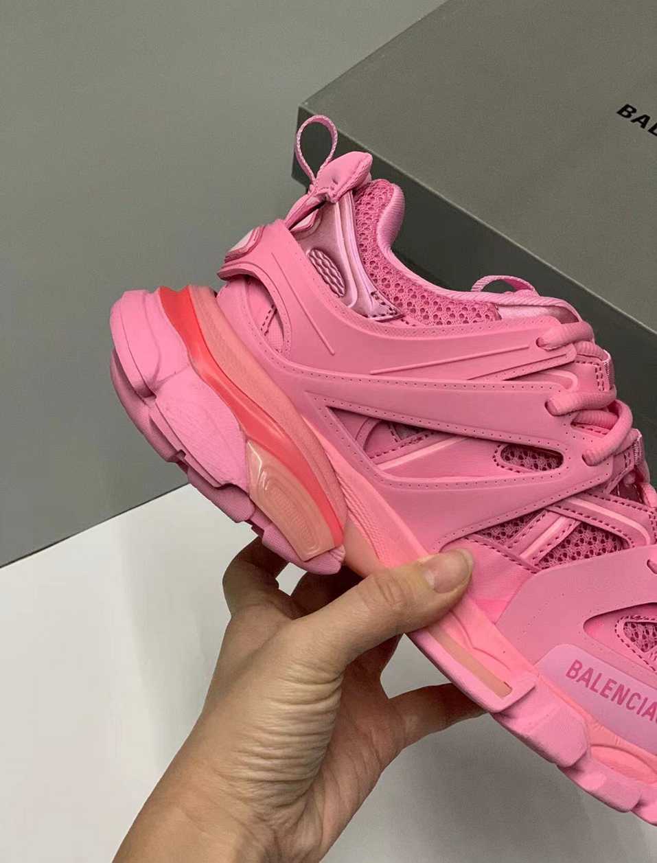 BALENCIAGA TRACK 3.0 x ROSE