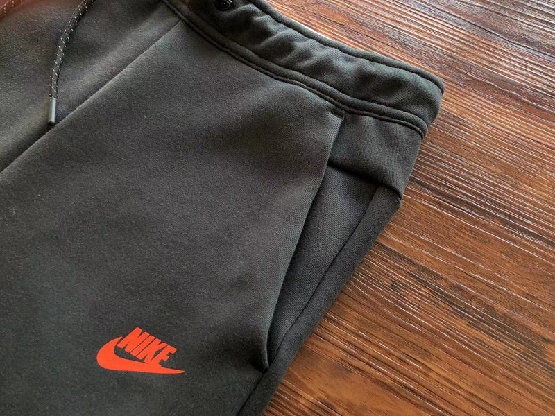 Pantalon Nike Tech Fleece x Noir/Gris Fumée foncé