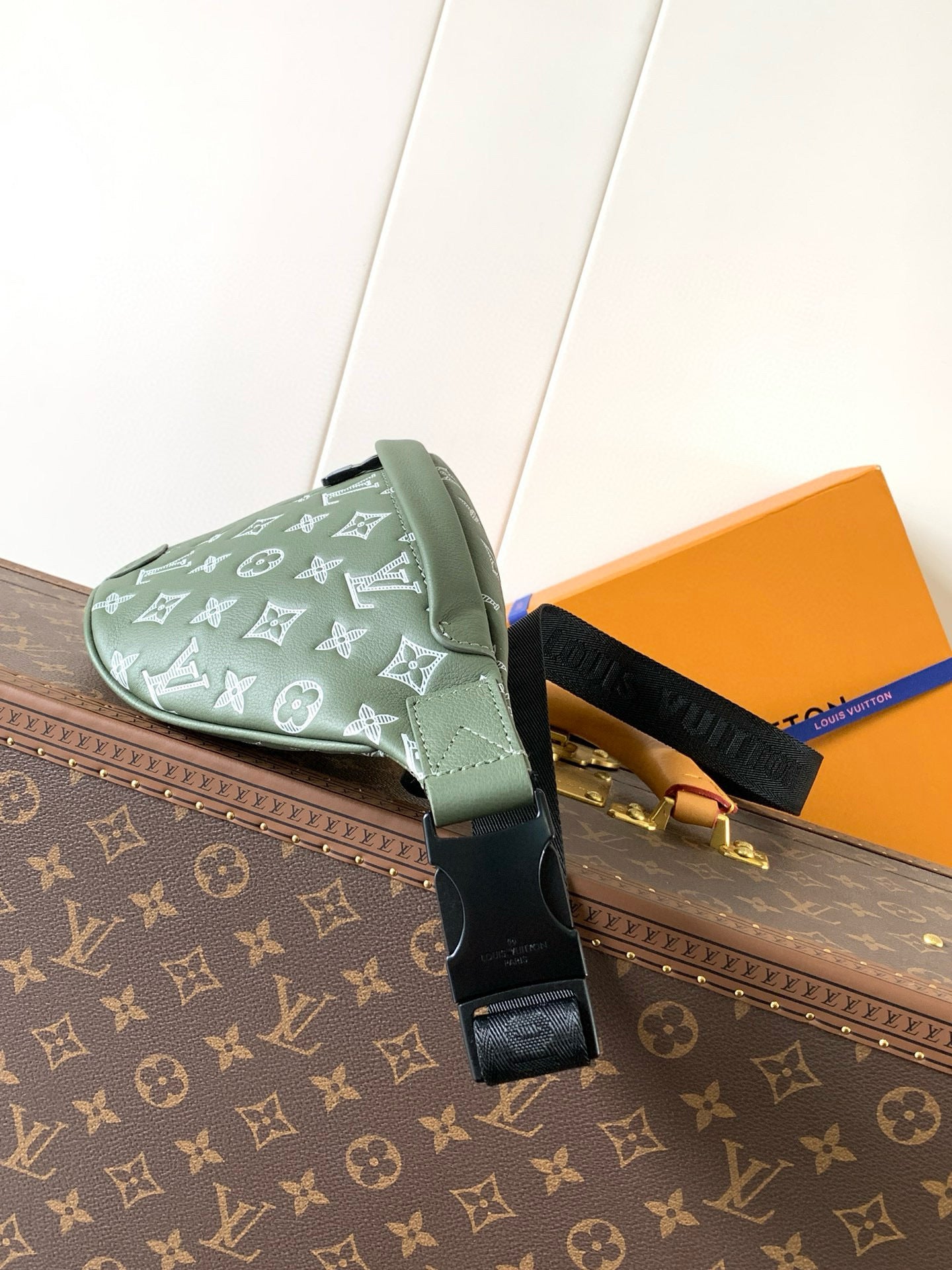 BANANE LOUIS VUITTON