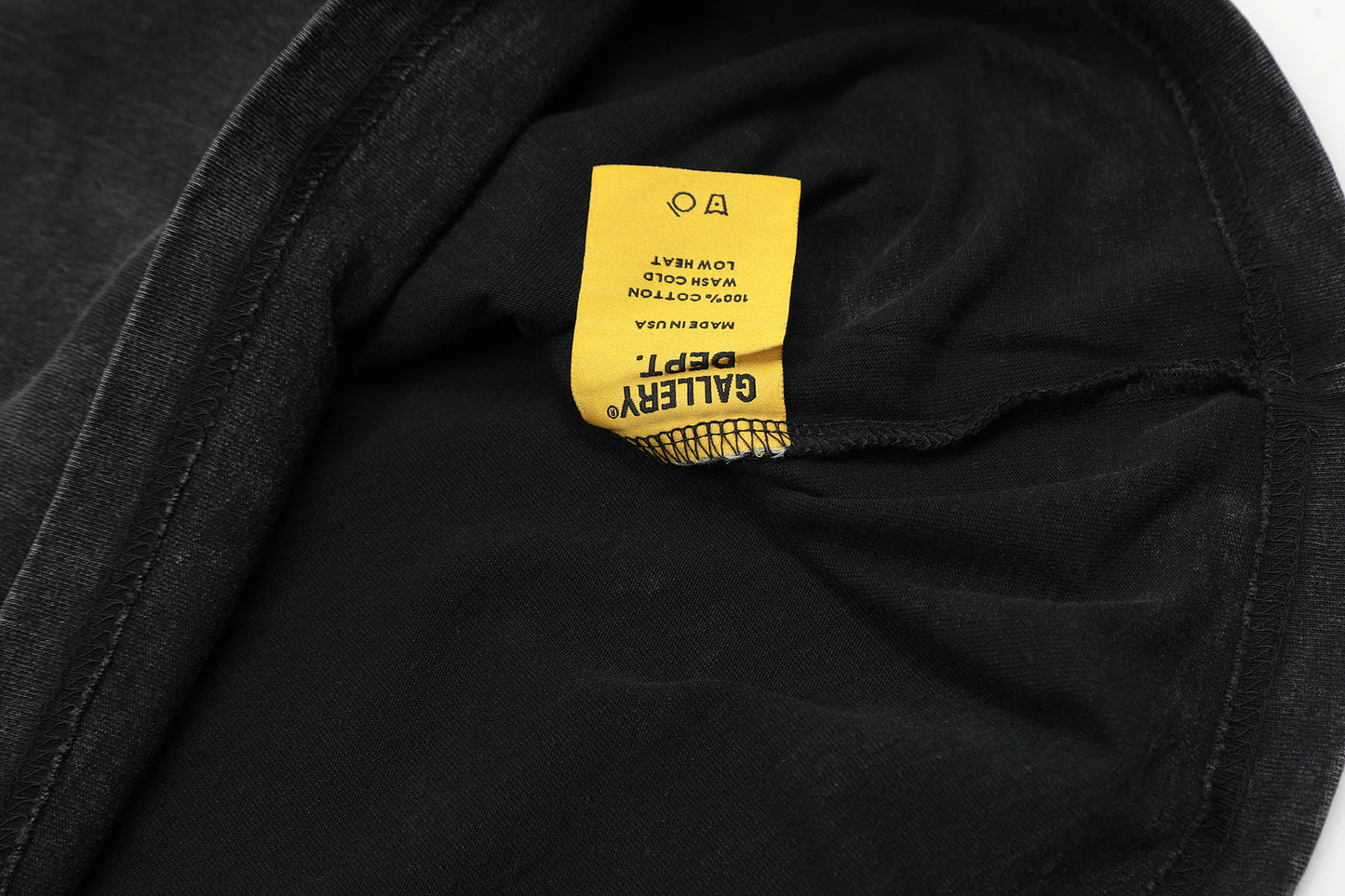 T SHIRT NOIR GALLERY DEPT