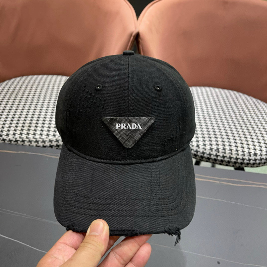 CASQUETTE PRADA